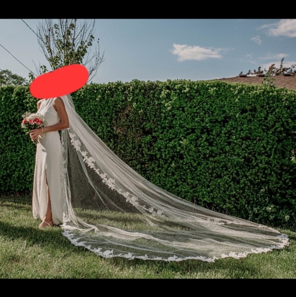 Elegant Wedding Veil